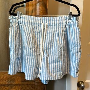 Brand new seersucker cotton shorts.
